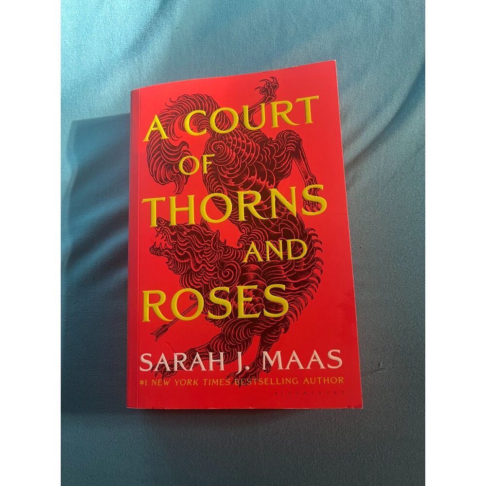 A Court of Thorns and Roses by Sarah J. Maas - Book